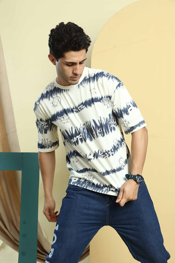 Graphic Print RoundNeck Oversized Drop Shoulder T-Shirt