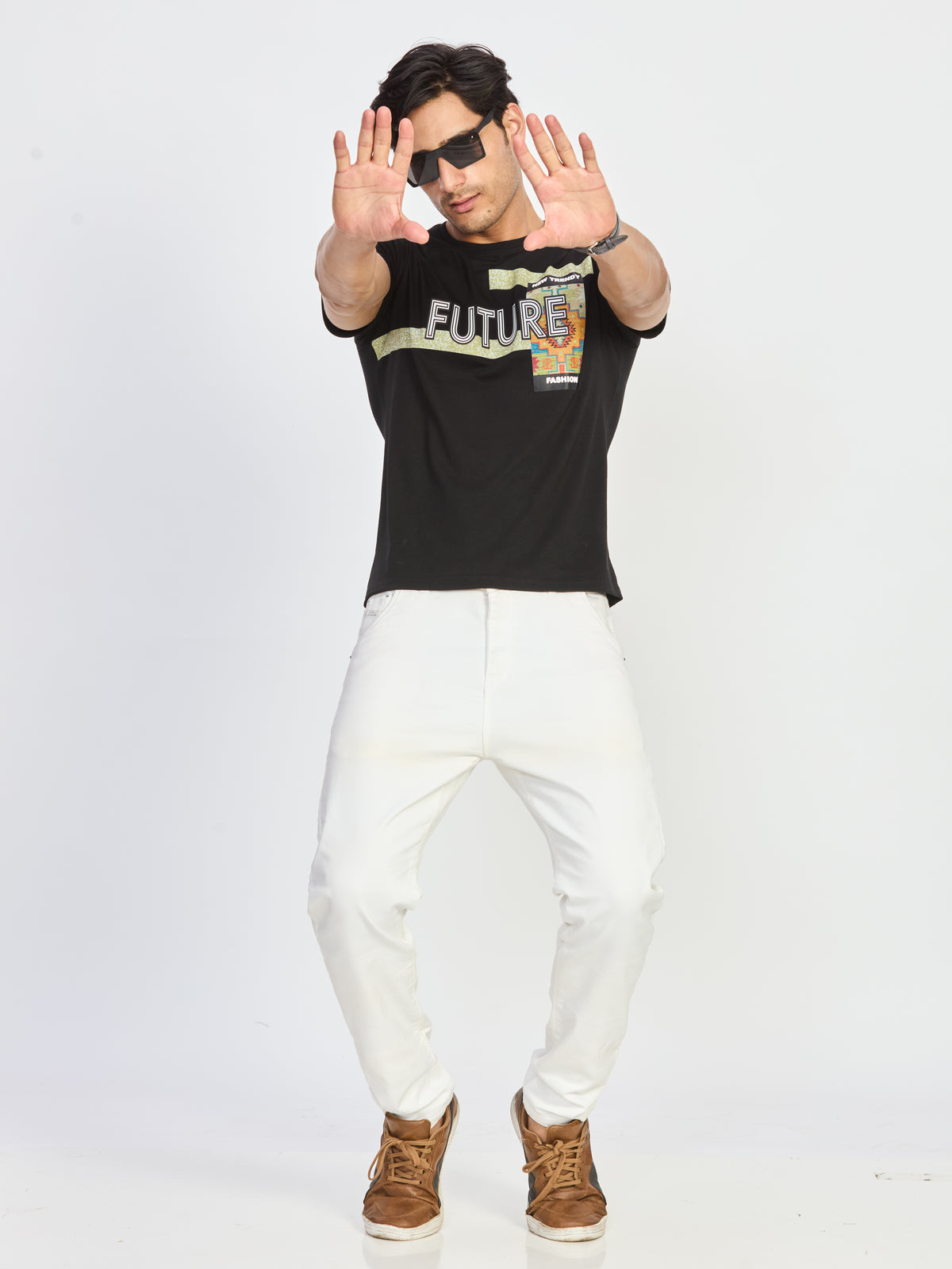 Black Print Round Neck T-Shirt