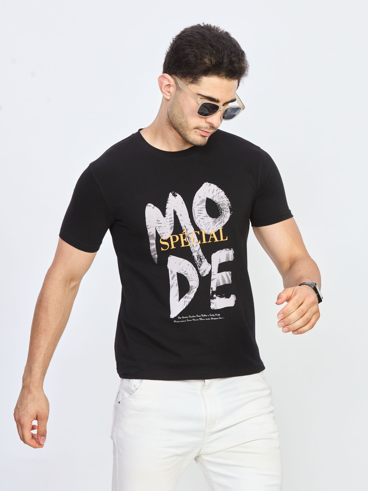Black Graphic Print Round Neck T-Shirt